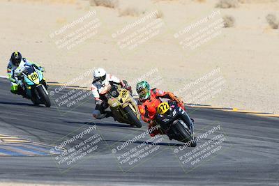 media/Jan-12-2025-CVMA (Sun) [[be1d2b16e3]]/Race 3-Amateur Supersport Middleweight/